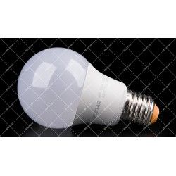 Лампочка cветодиодная LEDSTAR 10W E27 3000K STANDARD A60